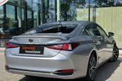 Lexus ES 300h Business Edition