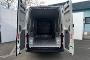 Volkswagen Crafter L4H3 8AT