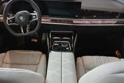 BMW Seria 7 740d xDrive M Sport