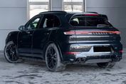 Porsche Cayenne Black Edition