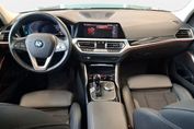 BMW Seria 3 318i aut