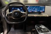 BMW iX xDrive45 100.6kWh