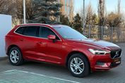 Volvo XC60 T4 Momentum Pro