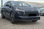 Toyota bZ4X Style EV