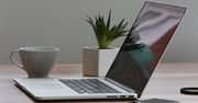 Apple ostrzega, że korzystanie z zaślepek na kamerę może bardzo zaszkodzić MacBookom