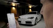Przewijaj dalej. To tylko jakiś facet kontroluje samochód wzrokiem