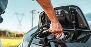 Nie będziemy ładować elektryków. W Europie powstaną stacje wymiany baterii