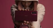 Nokia prezentuje nowe słuchawki. Bez szumów i z długim czasem pracy na jednym ładowaniu