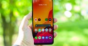 Filmy, muzyka i gry online poza domem - realme 8 5G daje radę