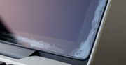 Problem z powłoką antyrefleksyjną także w MacBook Air? Apple zaprzecza, ale serwis ma inne zdanie