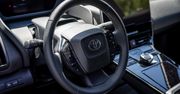 Toyota nie może sobie poradzić z odpadającymi kołami w bZ4X