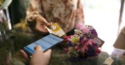 Smartfon jako terminal płatniczy nabiera sensu z PIN on Mobile. Ruszyło wdrażanie w Polsce