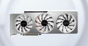 I wtedy wchodzi ona, cała na biało - takiej karty GeForce RTX 3080 jeszcze nie było
