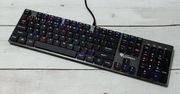Recenzja Genesis Thor 420 RGB - niebieska lekkość kliku podświetlona gamingowymi barwami