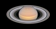 Nie tylko Mars, Wenus czy Jowisz, ale też Saturn błyszczy tego lata - warto mu się przyjrzeć