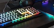 Autorskie switche i jaśniejsze podświetlenie. HyperX ulepsza swoją elitarną klawiaturę