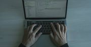 U programistów stabilnie - pensje rosną