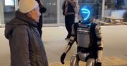 Humanoidalny robot podbija internet. Kim jest Edward Warchocki?