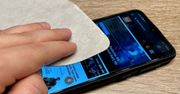 Ściereczka do czyszczenia Apple - wytarliśmy nią ekran smartfona z Androidem
