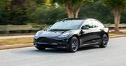 Tesla to jednorazowy samochód. Jeśli uszkodzisz baterię, to musisz wymienić całe auto