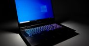 Test Dream Machines RX3080-17PL38 - waży swoje i wymaga dwóch zasilaczy, ale mocy mu nie brakuje!