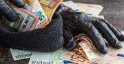 Wpłacasz pieniądze na Ukrainę? Uważaj, bo oszuści żerują na dramacie ludzi