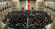W Sejmie zamontowali nowy system do głosowań - posłowie skarżą się na stare porty USB