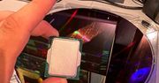 Intel przygotowuje 34-rdzeniowe procesory? Zagadka tajemniczego wafla krzemowego