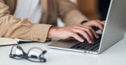 AI skraca czas pracy nawet o 7 tygodni rocznie. Opublikowali wyniki badań