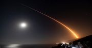 Lot Starlinków z obsługą mobilnego internetu. Ale 100 lotów SpaceX nie będzie