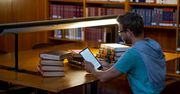 Czytnik PocketBook InkPad X jest duży i na dużo pozwala
