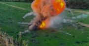 Rosyjski czołg T-80BV wybucha po detonacji amunicji. Nagranie z potężnej eksplozji