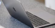 MacBook w roli bezprzewodowej ładowarki do iPhone'a? Taki (a nawet szerszy) jest plan