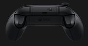 Pad do Xbox Series X na baterie AA. Microsoft tłumaczy, dlaczego wybrał to rozwiązanie