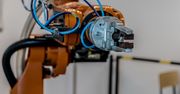 Roboty - ile miejsc pracy zabiorą, a ile pomogą utworzyć?