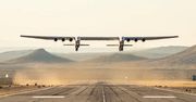 Stratolaunch - największy samolot świata zaliczył dziewiczy lot