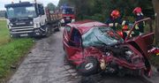 Zderzenie samochodu ciężarowego z „osobówką”
