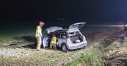 Dachowanie auta Mini Cooper pod Naruszewem. Kierowca trafił do szpitala!