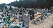 Przygotowania do Dnia Wszystkich Świętych na chodzieskim cmentarzu