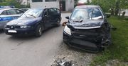 Kolizja dwóch samochodów osobowych w Janowicach