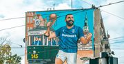Mural z Ishakiem nową sportową wizytówką Poznania