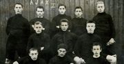 Historia Ajaxu Amsterdam. Młodzieńcza pasja, spotkanie i pierwsze lata