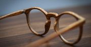 Nawet 700 zł od NFZ na okulary. Mało kto wie, że mu się należy