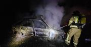 Dwa auta spłonęły w miejscowości Rokicie