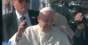Papież Franciszek uderzony koszulką w twarz. Incydent podczas pielgrzymki do Chile