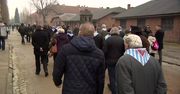 Obchody 73. rocznicy wyzwolenia Auschwitz. Byli więźniowie odwiedzili obóz