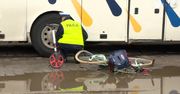 Matka z dzieckiem została wciągnięta pod autobus we Wrocławiu