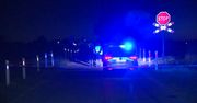 Wypadek na przejeździe kolejowym w Zachodniopomorskiem. Nikt nie ucierpiał, kierowca uciekł