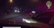 Cudem uniknęli tragedii. Policjanci w ostatniej chwili uciekli przed rozpędzonym samochodem, który staranował radiowóz