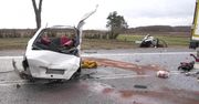 Dwóch nastolatków zginęło w zderzeniu osobówki z samochodem ciężarowym na Podlasiu
